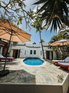 The Coastal Charm - 4