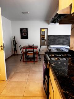 Monoambiente en el centro de la falda - 5