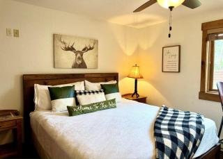 The Loose Moose Lodge #8 At Downtown Grand Lake - 3