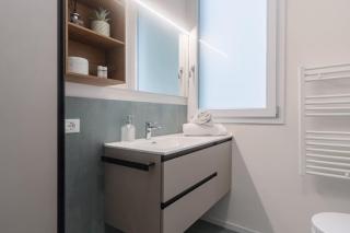 Modern Retreat Private Room with Ensuite - 5