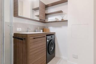 Modern Retreat Private Room with Ensuite - 6