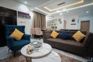 Amis Space - 3 Bedroom Apartment in Surulere, Lagos - 2