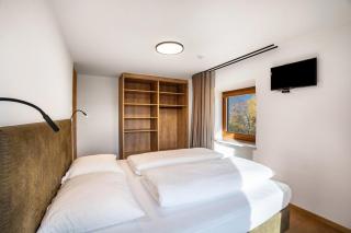 Linderhof Panorama Balcony - 4