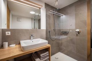 Linderhof Panorama Balcony - 1