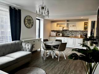 English Home in Silver Mountain Resort Poiana Brasov - 3