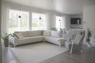 Spacious Modern House for Winter Holiday - 4