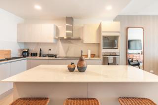 BRAND NEW! Stylish Stay in Vermare C7 - 6