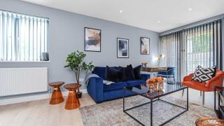Cozy 2-Bedroom Flat Family Friendly - 6