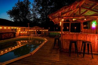 Detached Sauna, Movie Room! Relaxation in Muskegon - 6