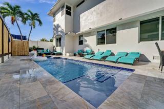 Harborlight by Rove Travel 5BR with Private Pool - 0