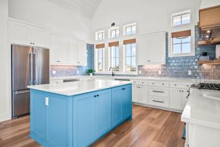 Beaches and Cream 210 DEW - 8