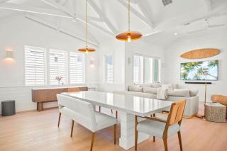 Marky P and the Funky Beach 243MA - 7