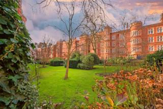 ULTRA MASSIVE House in HYDE PARK - Londres - 5