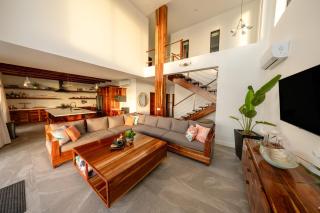 Private Beachfront 4 BR Home w Dock, Pool, Rooftop - 1