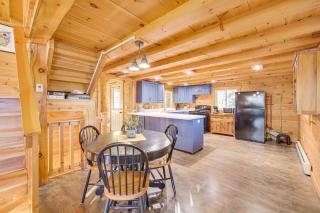 Northwoods Nature Escape! Lakefront Hayward Cabin - 6