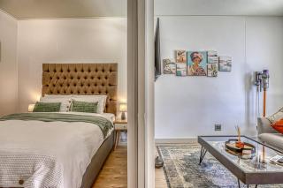 Urban Luxe Stay - 5 Min to Gautrain & Parking - 4