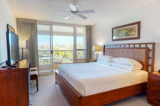 Maui Banyan Q408A - 0