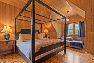 Fiddler Lake Resort Bear 22 - 1