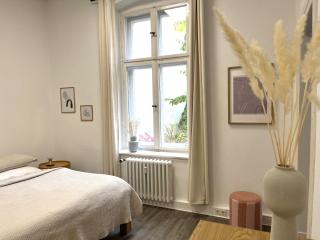 Charmante Altbauwohnung, 2 kostenfreie Parkplätze - 2