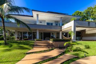 Linda casa em frente ao lago - 0