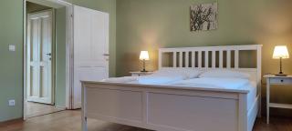 SeewinkelZimmer by Sabines Apartments Frauenkirchen - 3