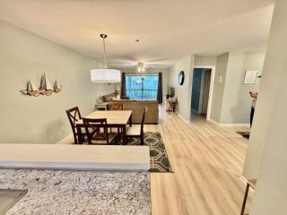 Pet Friendly Beach Villa 2 Bed 2 Bath #7105 TreeTops - 8