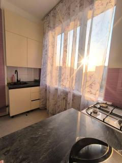 Уютная квартира в тихом районе Турусбекова-Фрунзе - 4