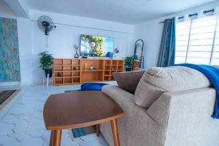 Stylish Studio, Pool and Walk to Beach - 1