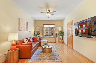 2 Bed Near OHare - Free Garage Parking - Quiet Stay - 9