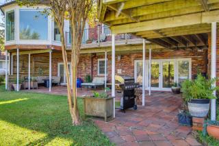 Furnished Patio and Dock Lakefront Apt in Chapin - 8