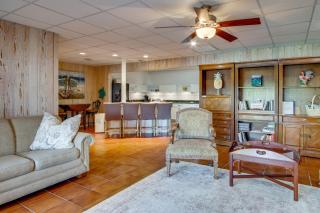 Furnished Patio and Dock Lakefront Apt in Chapin - 6