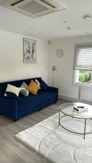 The Comfy Spot - Bromley - 0