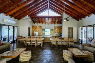 Cayo Casa Grande Modular Villa with Pool, Gym & Valley Views - 8