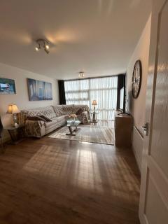 Chelsea Bridge Wharf - 6