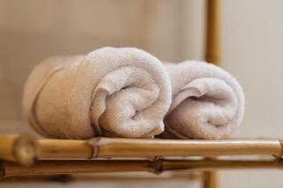 Charming 2BR Villa Pool Escape in Munggu - 5