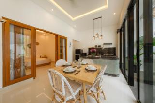 Charming 2BR Villa Pool Escape in Munggu - 1