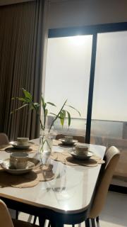 شقة فاخرة بشرفة على البحر - 1