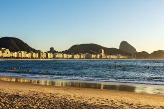 100m da Praia de Copacabana, Ipanema ao Lado! - 3