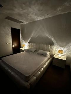 Gold Crest Premium Apartments - 5