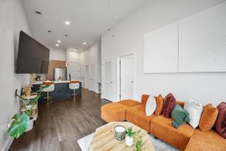 The Glass Loft Midtown - 7