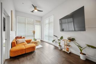 The Glass Loft Midtown - 9