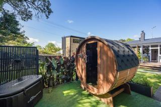 Tiny Home Escape w Sauna and Plunge - 6
