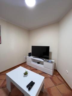 Machico Village Apartment - 8