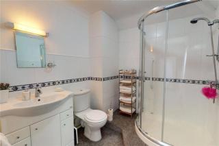 47 Hindmarsh Square - 6