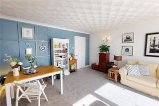 47 Hindmarsh Square - 5