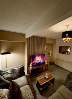 Sleeps 8 guest Entire house Glasgow very central - 6