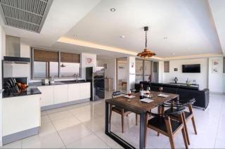 Luxury Penthouse with Private Pool at View Phuket F9 - 9