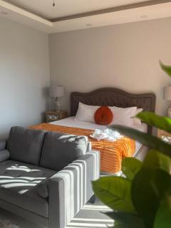 Rooftop Pool Condo in Kingston - Kingston - 1