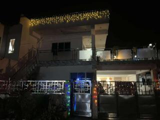 Compostela Guest Room #3 Terrace, Rooftop, WiFi, Netflix - 6