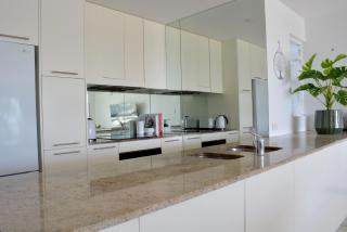 Beachfront 3-Bed with Pool & Stunning Ocean Views - 2